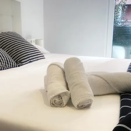 Caminando Al Guggenheim Апартаменти *